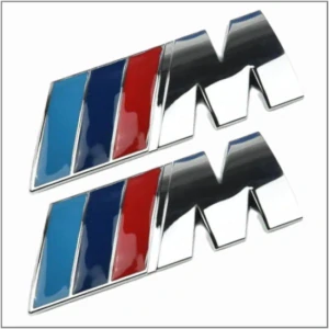 2x Samolepka 3D M, 52x18mm, barva chrom/červená/modrá, velikost L