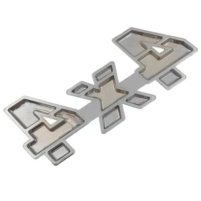 2x Samolepka 3D 4x4, barva chrom